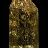 Topaz
8 x 8 x 16 mm
(Autor: Rob Schnerr)