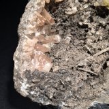 Anglesite, Galena
135 mm x 95 mm x 95 mm
(Autor: Robert Seitz)