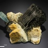 Beryl (variety aquamarine), Schorl and Microcline
92 x 82 mm
(Autor: Manuel Mesa)