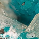Hemimorphite, Rosasite
FOV = 3.2 mm
(Autor: Doug)