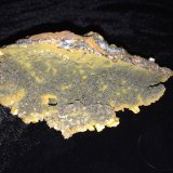 Mottramite, Wulfenite
100 X 55 X 50 mm
(Autor: Robert Seitz)