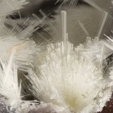 Mordenite
(Autor: Doug)
