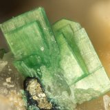 Torbernite
FOV = 1.3 mm
(Autor: Doug)