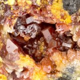 Vanadinite
FOV = 2.1 mm
(Autor: Doug)