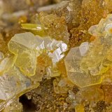 Wulfenite
FOV = 3.3 mm
(Autor: Doug)