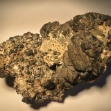 Sphalerite, Dolomite
110 X 80 X 60 mm
(Autor: Robert Seitz)