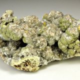 Mimetite with Calcite, Wulfenite
110 mm x 60 mm x 50 mm
(Autor: Robert Seitz)