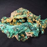 Malachite, Pyromorphite, Cerussite
100 mm x 90 mm x 30 mm
(Autor: Robert Seitz)