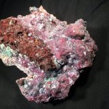 Cuprite, Limonite, Malachite
125 mm x 110 mm x 55 mm
(Autor: Robert Seitz)