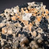 Tetradymite, Quartz
145 mm x 100 mm x 60 mm
(Autor: Robert Seitz)