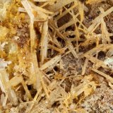 Cerussite
FOV = 3.9 mm
(Autor: Doug)