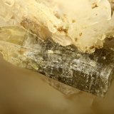 Gadolinite-(Y)
FOV = 2.0 mm
(Autor: Doug)