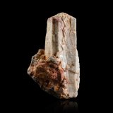 Thortveitite
4,5	x	2,5	x	3,0	cm
(Autor: MIM Museum)