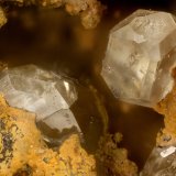Cerussite
FOV = 1.4 mm
(Autor: Doug)
