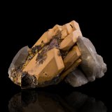 Ilmenite and Quartz
8,5	x	7,0	x	5,5	cm
(Autor: MIM Museum)