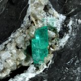 Beryl (variety emerald), Calcite
115x75x115mm, xl=20mm
(Autor: Fiebre Verde)