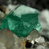 Beryl (variety emerald), Calcite
115x75x115mm, xl=20mm
(Autor: Fiebre Verde)