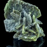 Baryte, Orpiment
8,5 x 6,6 x 5,3 cm
(Autor: Niels Brouwer)