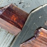 Rutile, Hematite
FOV = 4. mm
(Autor: Doug)