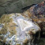Quartz (var. agate)
Boulder 50-60 cm radius
(Autor: Adrian Pripoae)