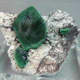 Malachite after Azurite
5.3cm x 4.5cm
(Autor: rweaver)
