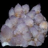 Quartz (variety amethyst)
17x12x6.5 cm
(Autor: Joseph DOliveira)
