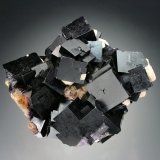 Fluorite
10x7x6 cm overall size
(Autor: Jesse Fisher)