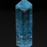 Beryl (variety aquamarine)
7.8 x 4.0 cm
(Autor: am mizunaka)