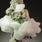 Aragonite (variety nicholsonite)
6.1 x 5.3 x 4.0 cm
(Autor: Michael Shaw)