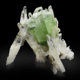 Augelite on Quartz
5.5 x 5 x 4.5 cm / main crystal: 2.5 cm
(Autor: MIM Museum)