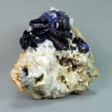 Azurite and Cerussite
5.0cm x 4.5cm
(Autor: rweaver)