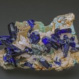 Azurite, Dolomite, Malachite
5.0 x 3.2 cm
(Autor: am mizunaka)