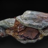 Barite, Hematite, Dolomite
14.0 x 6.5 cm
(Autor: am mizunaka)
