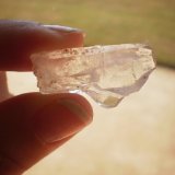 Quartz
1 1/4" high and 5/8" wide and 1/4" deep
(Autor: Reelgoodwoman)