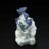 Benitoite
6.4 x 3.4 cm
(Autor: am mizunaka)