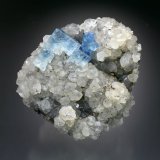 Fluorite and Quartz
8x6x4 cm overall size
(Autor: Jesse Fisher)