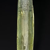 Beryl (variety heliodor)
10.7 x 2.0 cm
(Autor: am mizunaka)