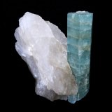 Beryl (variety aquamarine) on Quartz
Specimen height 8,5 cm
(Autor: Tobi)