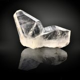 Quartz
4.8 x 3.5 x 1.3 cm
(Autor: eric8he)