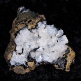 Chabazite, Analcime, (Heulandite-Ca)
23x35x14mm
(Autor: Bergur_E_Sigurdarson)