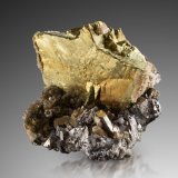 Chalcopyrite
7 x 10 x 6 cm / main crystal: 6.3 cm.
(Autor: MIM Museum)
