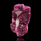Corundum (variety ruby) with Calcite
4.5 x 3.5 x 7 cm
(Autor: MIM Museum)