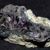 Covellite on Pyrite
5x3x2.5 cm
(Autor: Joseph DOliveira)