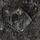 Diamond
Approximately 4 mm wide
(Autor: am mizunaka)