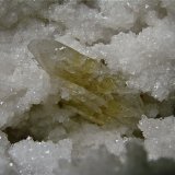 Barite on Quartz
Barite 5cm, millerite 3cm, all on a 10 cm quartz geode
(Autor: Bob Harman)