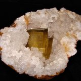 Barite on Quartz
barite is 4.5 cm x 3.3 cm x 1.0 cm thick
(Autor: Bob Harman)