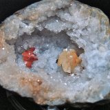 Dolomite on Quartz
Geode cavity is 4 cm
(Autor: Bob Harman)