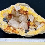 Calcite and Sphalerite on Dolomite
geode is about 20 cm x 9 cm
(Autor: Bob Harman)