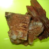 Albite, Muscovite
6 X 6 X 5 cm
(Autor: ApitaAngel)