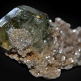Fluorapatite, Muscovite
3,5 x 2,5 x 3 cm
(Autor: Vitomorim)